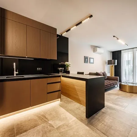 Διαμέρισμα Premium Nj Centrum - Ogrod Saski Jasna 7 *